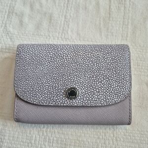 Michael Kors Juliana Saffiano Leather Wallet in the color Lilac  VGUC